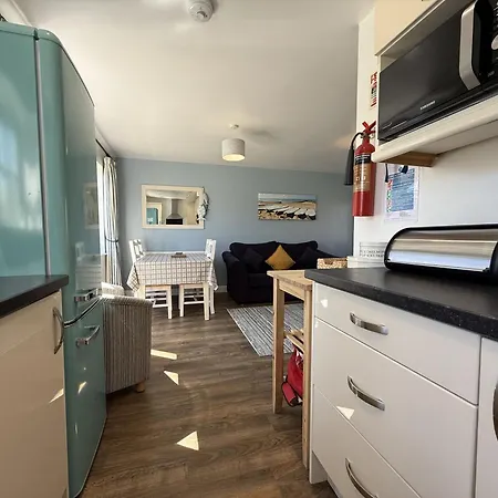 Anchor Down, The Bay, 2 Bedrooms, Patio, Free Parking, 2 Small Or 1 Medium Dog Welcome Ferienhaus *